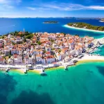 In - Sibenik Riviera 36600