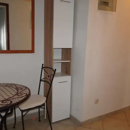 In - Sibenik Riviera 36600 Primošten