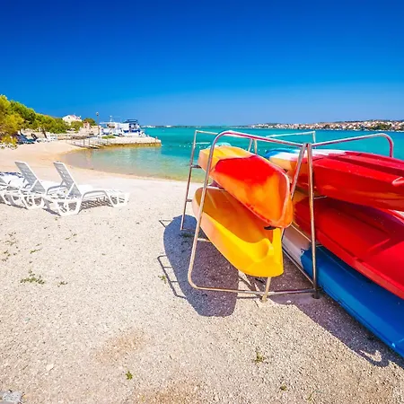 In - Sibenik Riviera 36600 Primošten