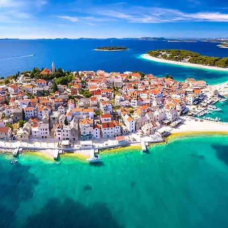 In - Sibenik Riviera 36600