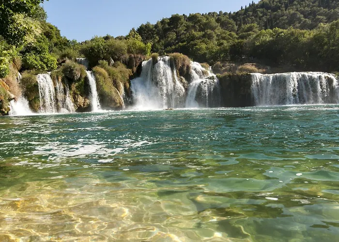 In - Sibenik Riviera 36600 * פרימוסטן